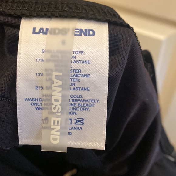 Lands End black swim dress, size 6, NWT - Picture 7 of 10